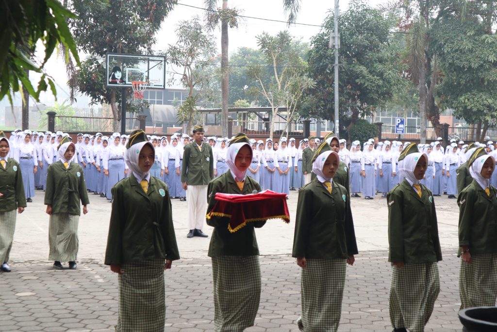 Upacara HUT ke 81 RI